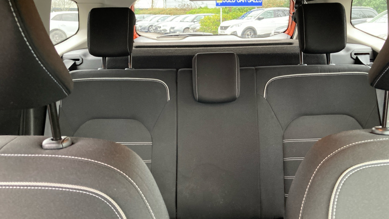 Dacia Duster 1.0 TCe 100 Prestige 5dr Bi Fuel Estate